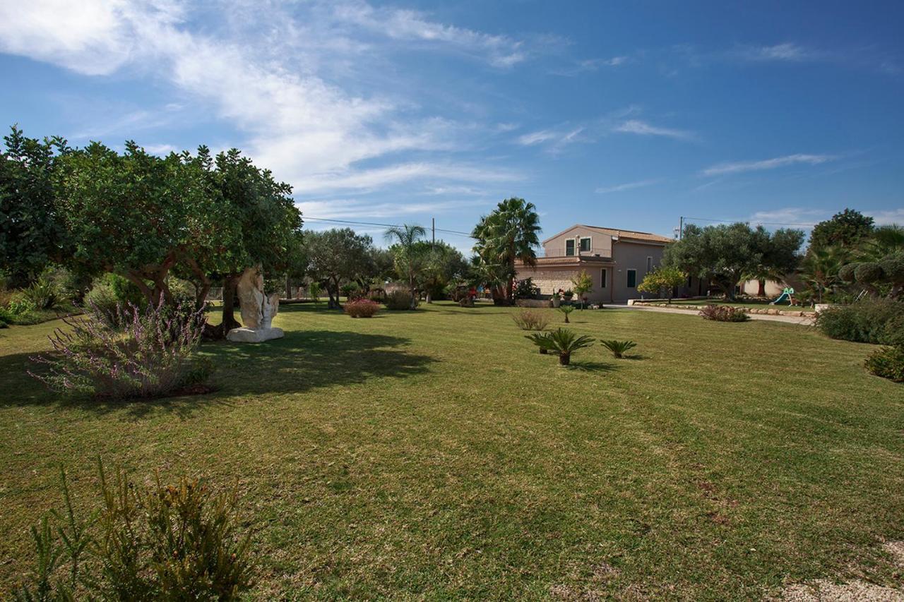 לינה וארוחת בוקר שיקלי Barokhouse מראה חיצוני תמונה